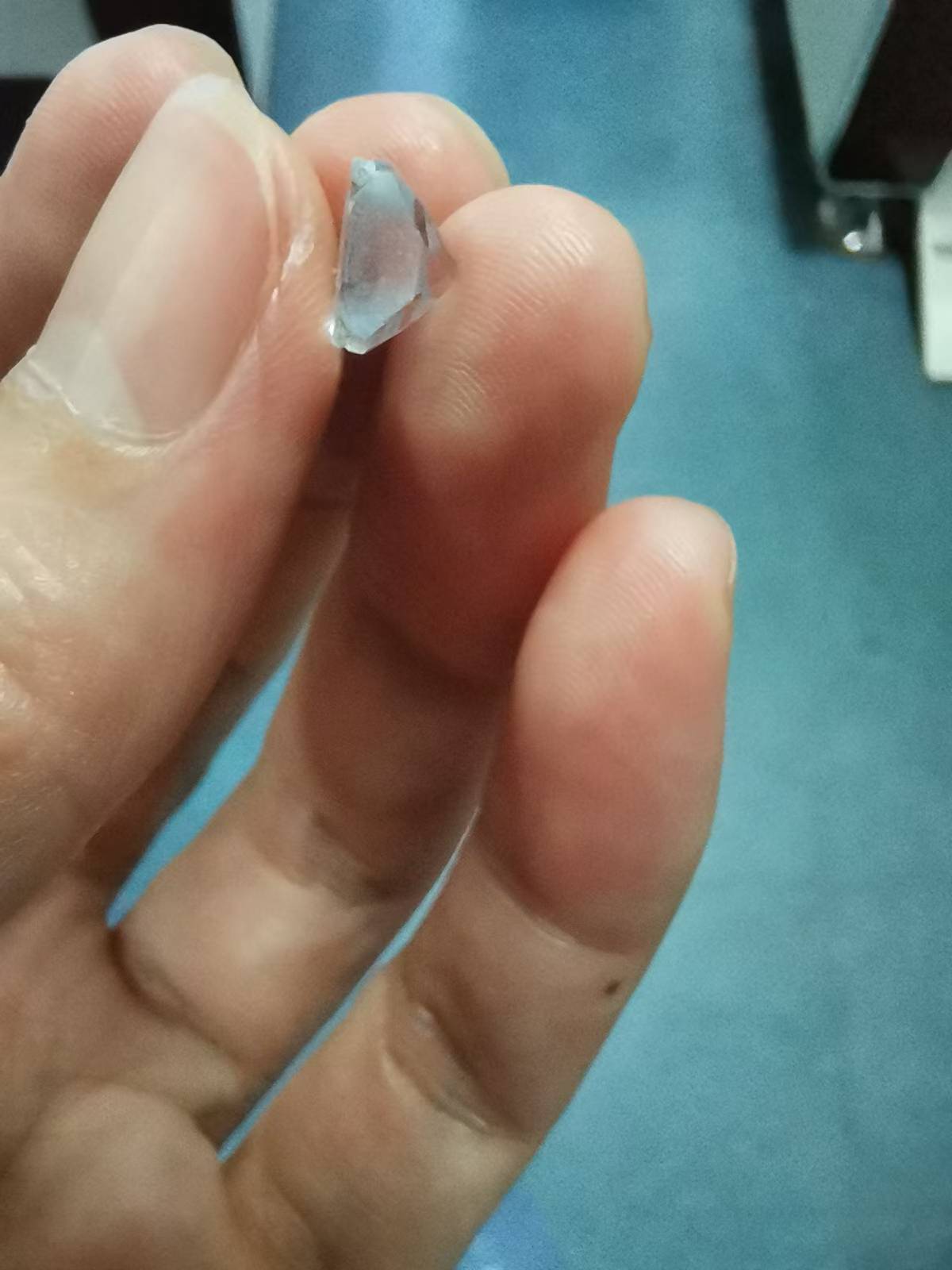 Gemstone laser cutting